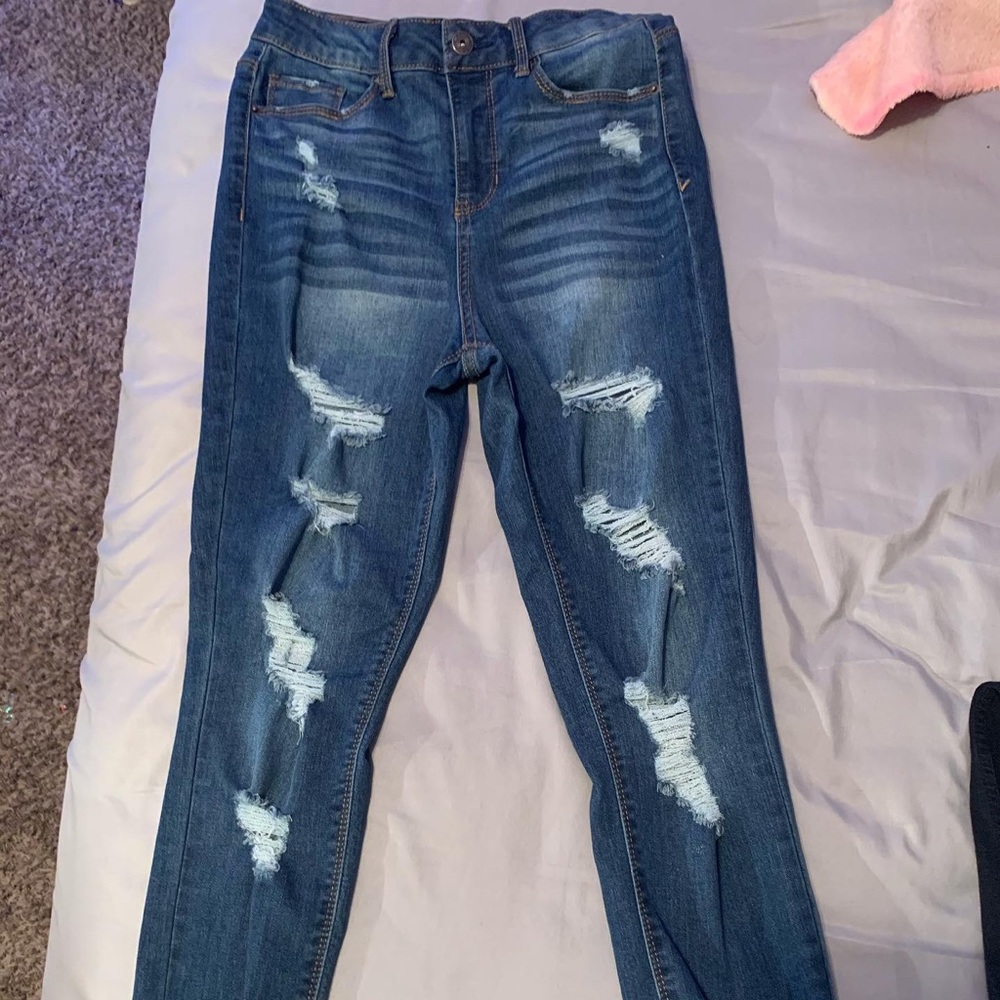 High waisted jeans